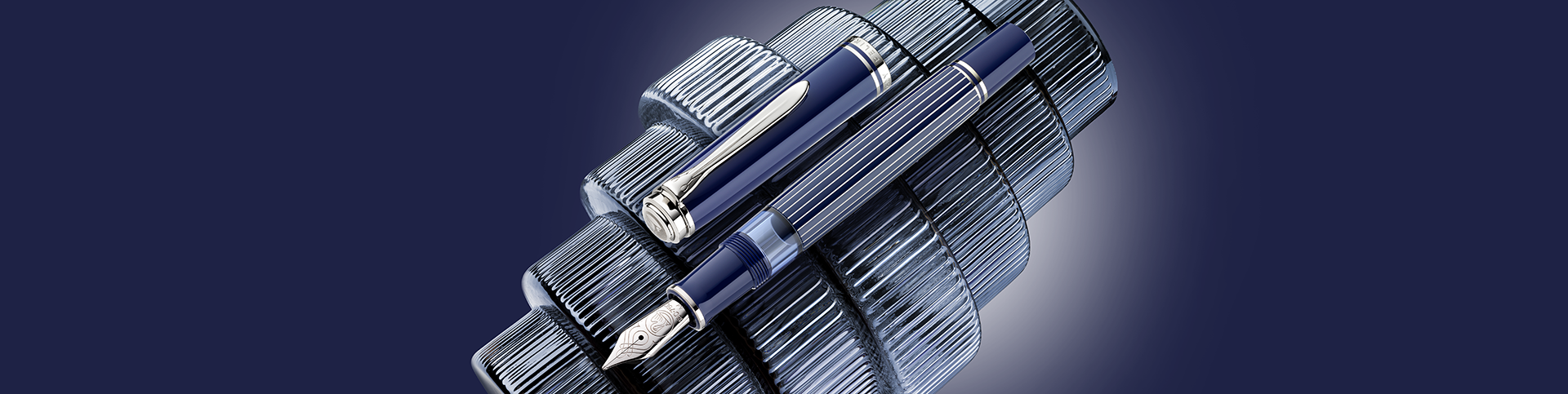 SOUVERÄN 815 Metal Striped Blue